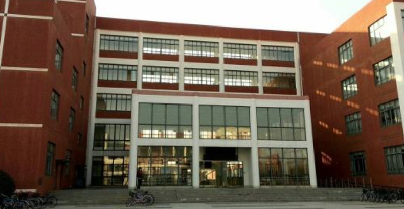 華東理工大學(xué)奉賢校區(qū)